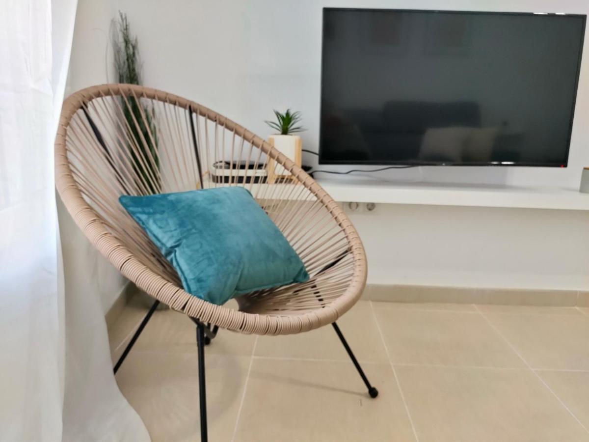 Relax Chiclana-Aparcamiento Privado-Tv Cable-Wifiplus-Aire Acond-Incluido Чиклана-де-ла-Фронтера Экстерьер фото